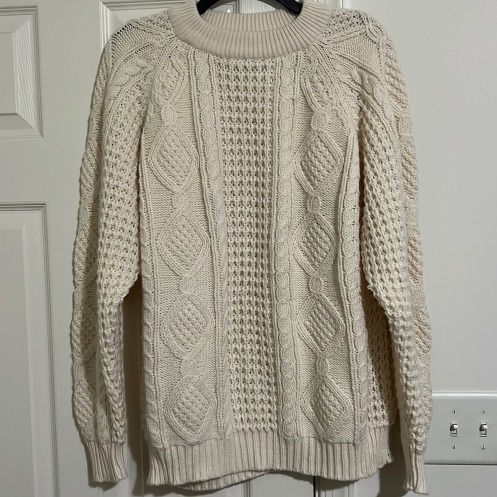 Women’s sweater